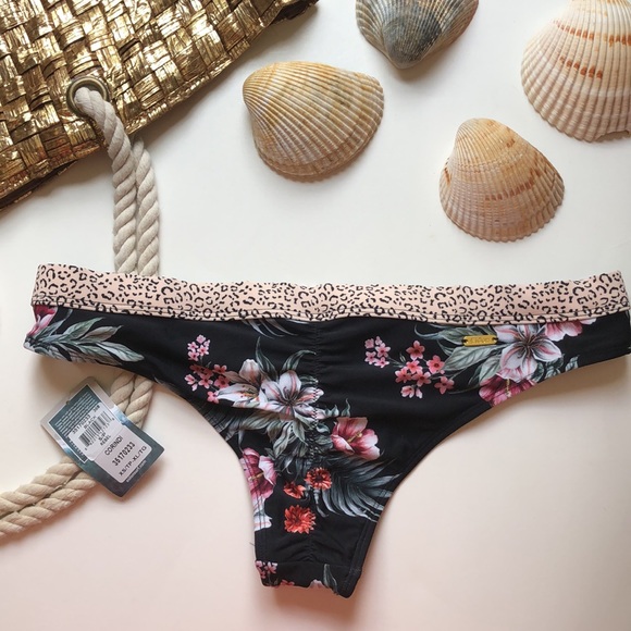 Eidon Surf | Rebel Bikini Bottoms - Picture 4 of 7